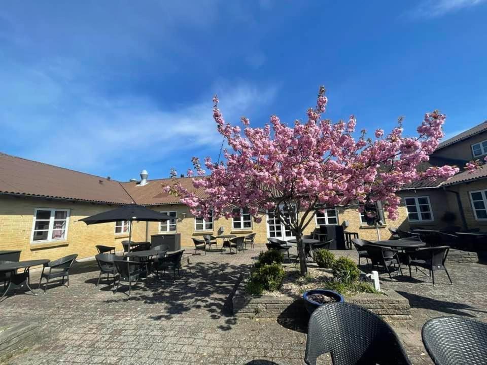 Ronnes Hotel Fjerritslev Dış mekan fotoğraf